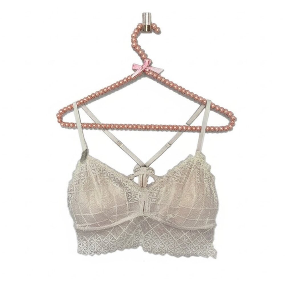 NWT Sophie b. intimates soft pink lace padded bralette, L